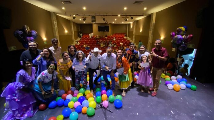 Cierra con éxito concurso de talento infantil 