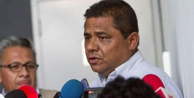 Autopsia independiente afirma que Debanhi Escobar no cayó en cisterna por accidente