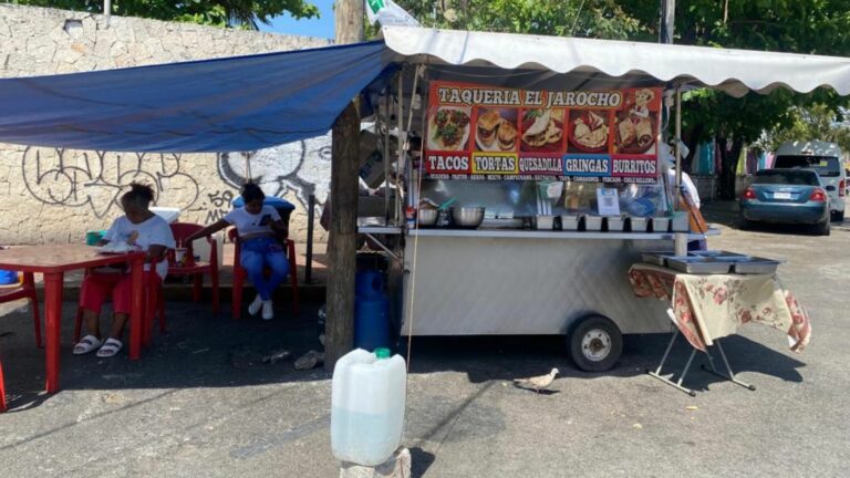 Pondrán orden a los ambulantes ‘garnacheros’ en Playa del Carmen: habrá acopio para aceite comestible