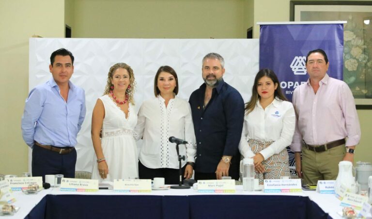 Durante una reunión con el sector empresarial, la candidata a diputada Kira Iris San invitó a hacer equipo por el bien de Solidaridad.