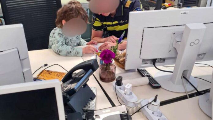 Niño de 4 años roba el coche de su madre para dar una vuelta