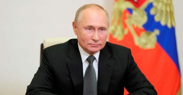 Vladimir Putin tendría cáncer, es lo que aseguran algunos medios internacionales. Dicen que por ello se someterá a una cirugía pronto. Foto: Redes sociales