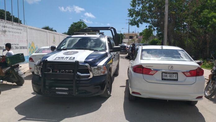 Hallan mensaje amenazador en el baño de una escuela, ahora en Isla Mujeres