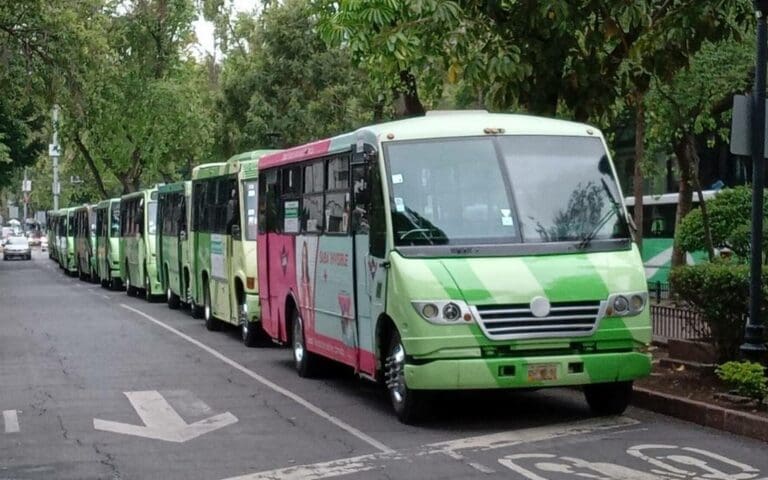 Semovi quita concesiones a Ruta 57 por quejas de usuarios y conductores ebrios