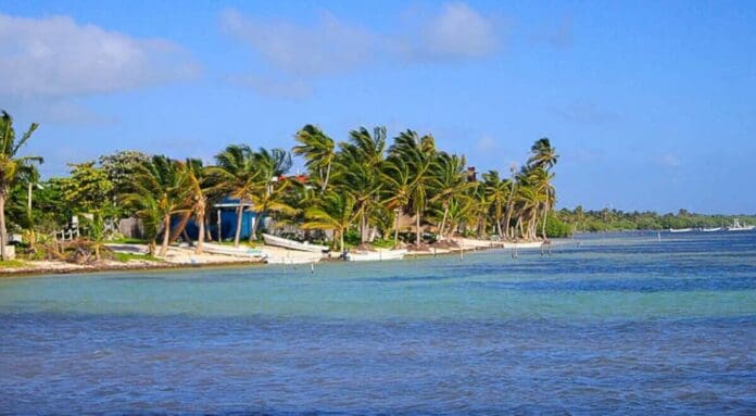 Credencial turística permitirá estancia de hasta siete días en Belice, sin pasaporte