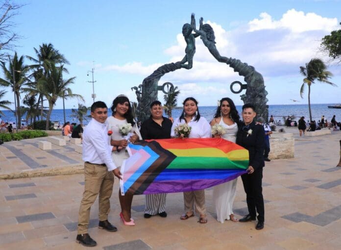 Se casan tres parejas en bodas igualitarias