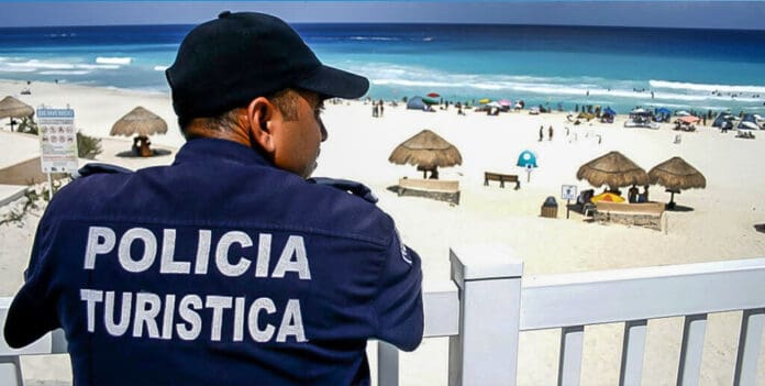Ofrecen sueldo de $17 mil para trabajar como policía en Cancún