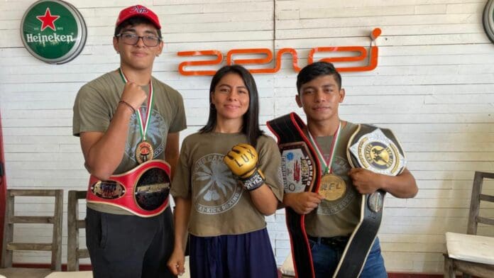 Playenses ganan medallas en campeonato nacional de artes marciales