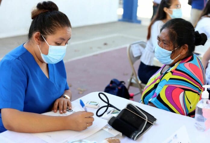 Gobierno de Solidaridad y el DIF Municipal ofrecen cirugías gratuitas de cataratas y carnosidad