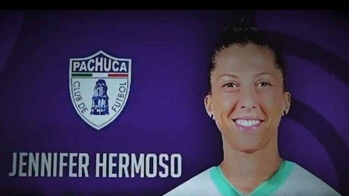 Video: El Pachuca anunció a su nueva contratación femenil