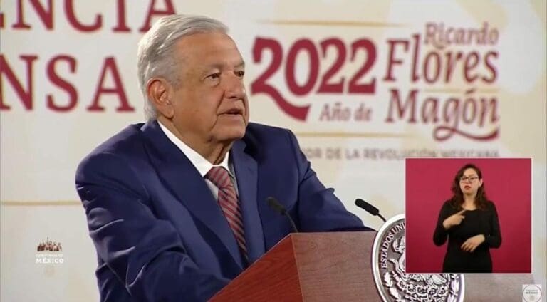 AMLO habló del linchamiento de Daniel Picazo; pidió a la gente no tomar justicia por propia mano. ¿Será que le hagan caso? Foto: Captura de video