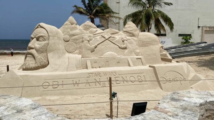 Seguirá en Playa del Carmen la escultura de arena de la serie “Obi-Wan Kenobi” hasta este fin de semana