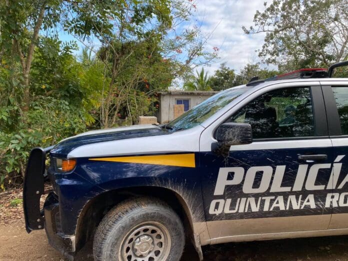 Asalto a tienda de conveniencia deja a un herido de bala en la Zona Hotelera de Cancún