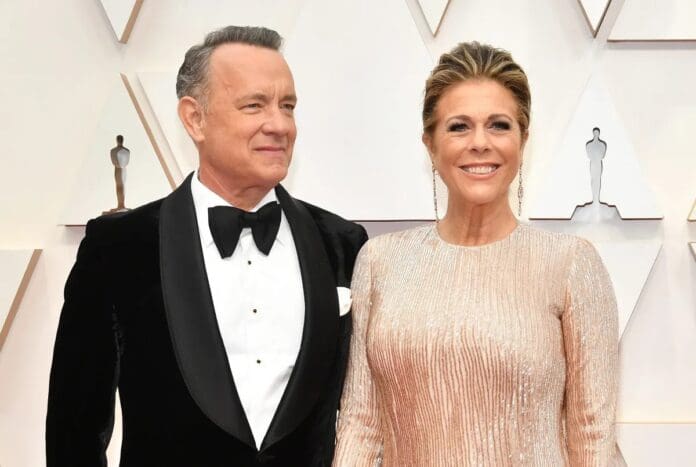 Video: Tom Hanks se enfurece con fans que empujaron a su esposa