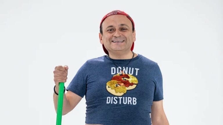 Lalo España cancela show por culpa del crimen organizado