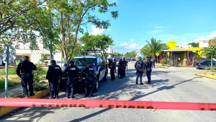 Hallan restos humanos en contenedores de basura en Villas del Sol