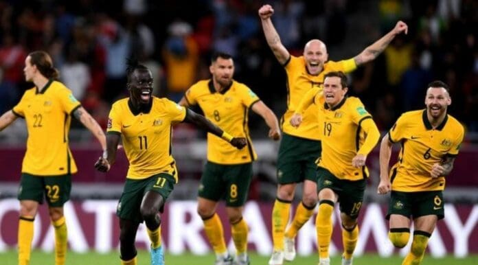 Australia lo logró. Venció en penales a Perú y se clasificó a la Copa del Mundo; todo mundo habla de su triunfo y de su portero.