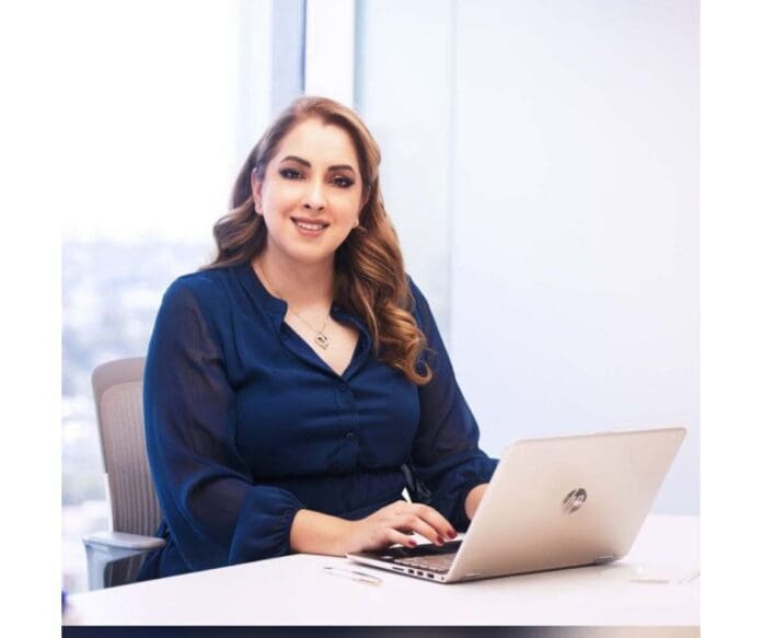 Karina Fernández Real no estuvo involucrada en el incidente de una póliza de Qualitas