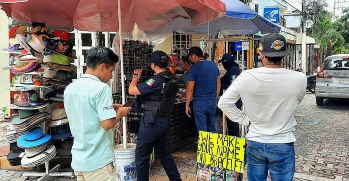 Inspectores fiscales cumplen con estrictos protocolos