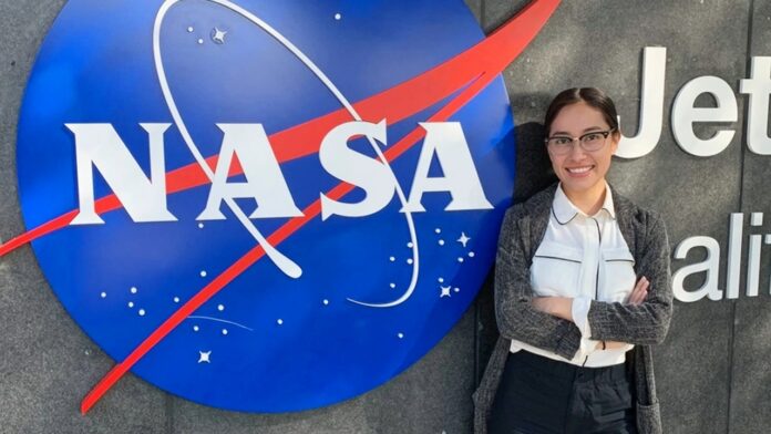 Viajará mañana la mexicana Katya Echazarreta al espacio