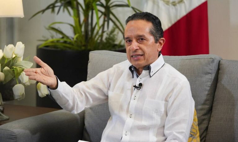 No hay huracán en Quintana Roo, sino el inicio de una depresión tropical: Carlos Joaquín