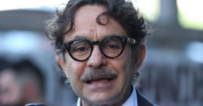 Gabriel Quadri advierte que en caso de llegar a ganar la Presidencia en el 2024 vendería Pemex. Mucha gente opinó del tema.