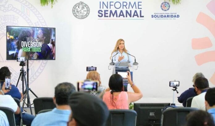 Lili Campos trabaja para lograr que Solidaridad sea un municipio más seguro. Por ello incluso ha sido amenazada por la delincuencia.