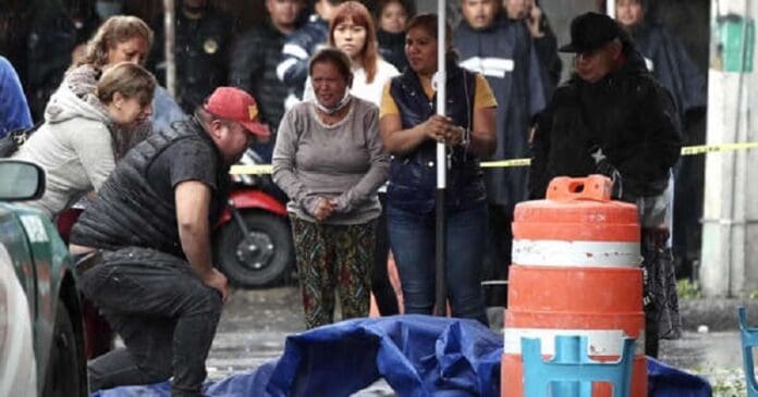 Sujeto asalta a adulto mayor y es abatido por policía en Venustiano Carranza