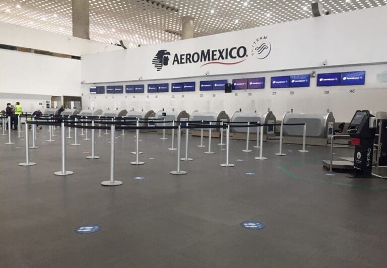 Cierre de Terminal 2 ‘daría en la torre’ a casi la mitad de operaciones del AICM