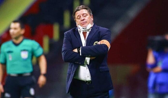 Una vivienda propiedad de Miguel Herrera fue asaltada; los ladrones se llevaron una fuerte cantidad de dinero