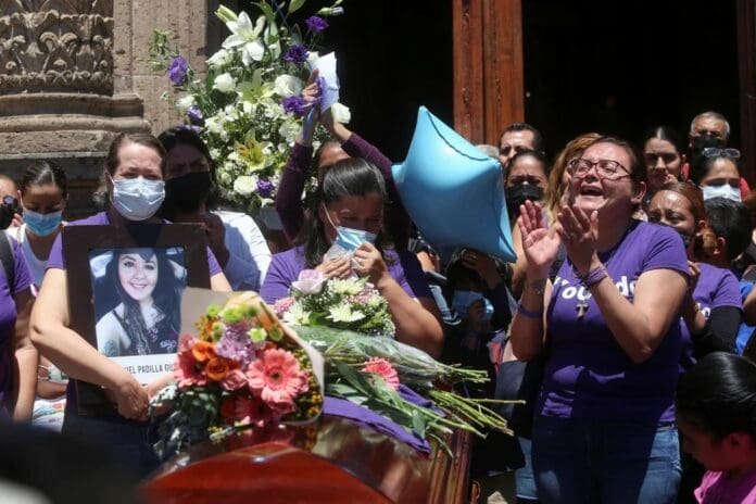 Organizaciones denuncian que Fiscalía de Jalisco criminaliza a Luz Raquel