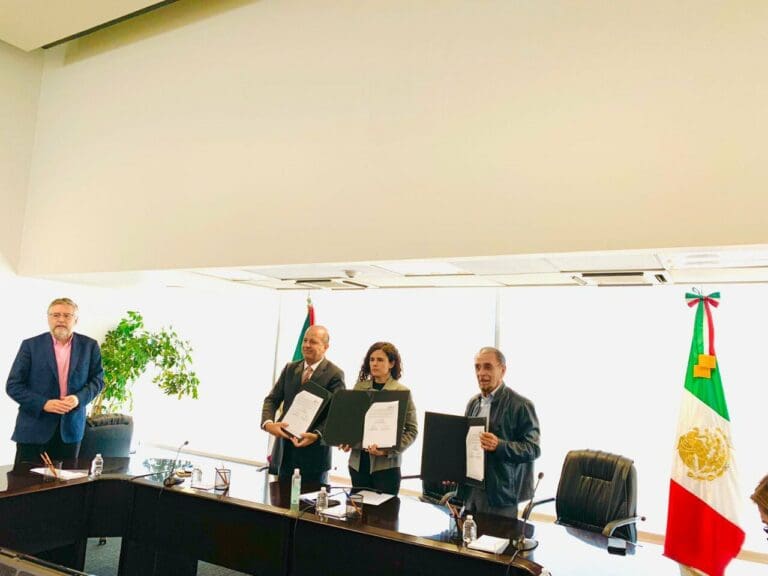 Se levanta la huelga de Telmex luego de llegar a un acuerdo con el Sindicato de Telefonistas