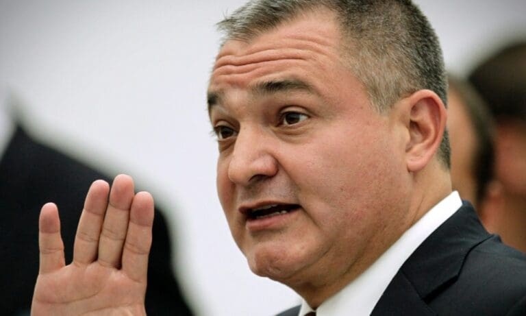 Esto se sabe del preso ruso que engañó a García Luna por ‘salvarse’