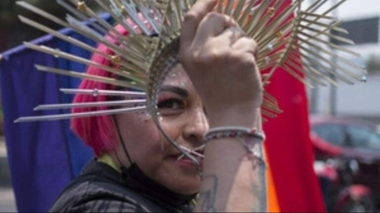 Integrantes de la comunidad trans de Nuevo León denuncian la falta de testosterona en clínicas del sector salud de esa entidad.