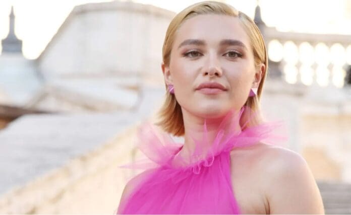 Actriz Florence Pugh responde a ataques tras desfilar en pasarela con vestido transparente
