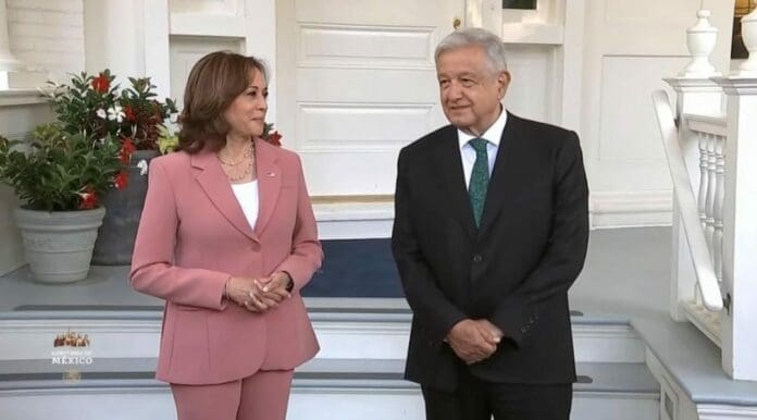 AMLO se encuentra en su gira por Estados Unidos; ya se reunió con la vicepresidenta y más tarde acudirá a la Casa Blanca.