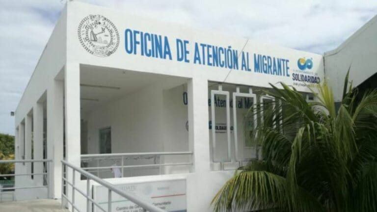 Rusos, nuevamente varados en costas playenses; la Casa del Migrante les abre sus puertas