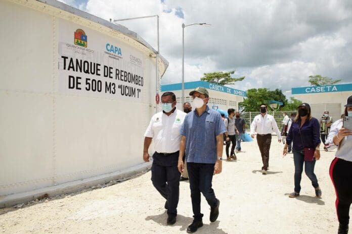 Carlos Joaquín entrega obras que mejoran la calidad de vida de las comunidades en la región sur