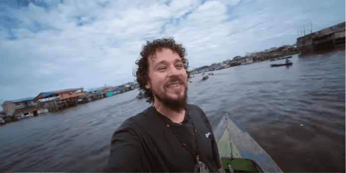 Critican a Luisito Comunica por reportar a familias con mascotas exóticas