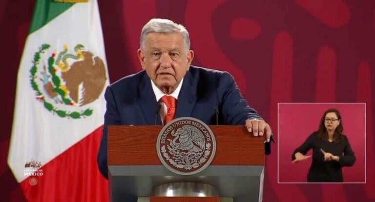 Video: Pide AMLO que Netflix ponga gratis el documental de Florence Cassez