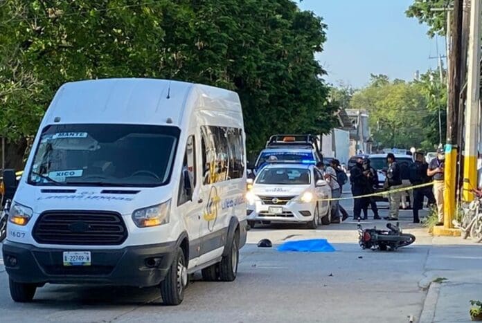 Fallece bebé tras caer de una motocicleta en la que viajaba con sus padres