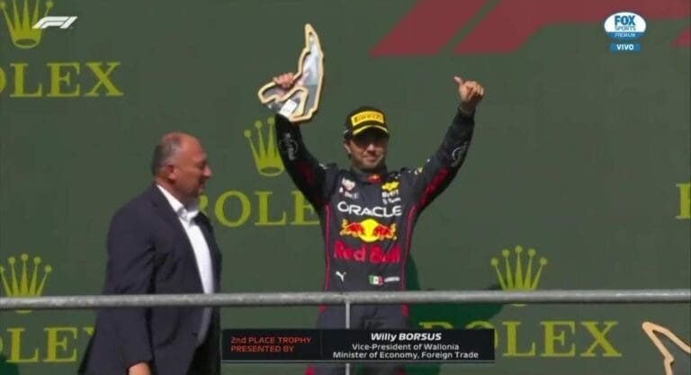 Video: “Checo” Pérez logra segundo lugar en Bélgica; Red Bull hizo el 1-2