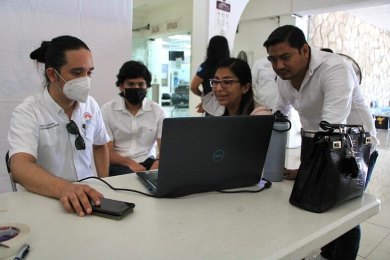 Analizan participaciones en consulta pública de Cancún