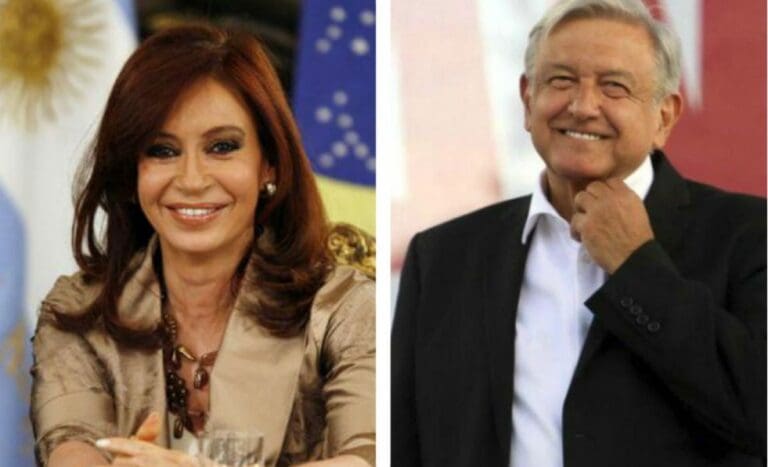 AMLO firma declaración de apoyo a Cristina Fernández ante