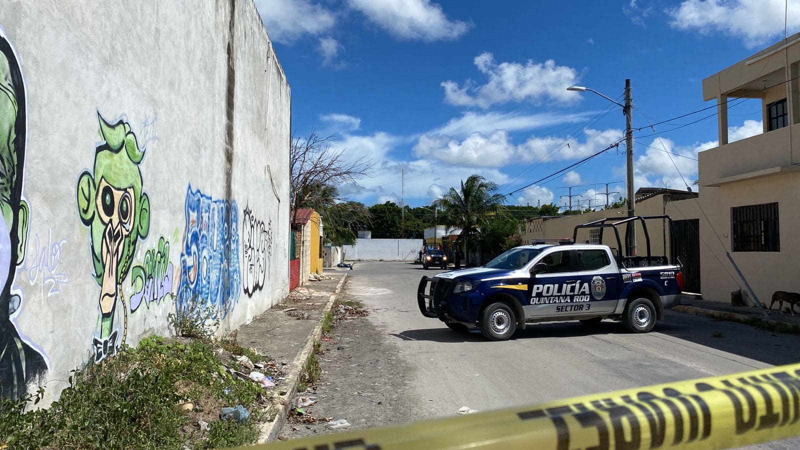 Abandonan cuerpo ‘embolsado’ en la Región 227 de Cancún