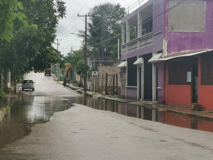 Se esperan lluvias para este domingo en algunas de las localidades del estado de Quintana Roo. Tome sus precauciones.