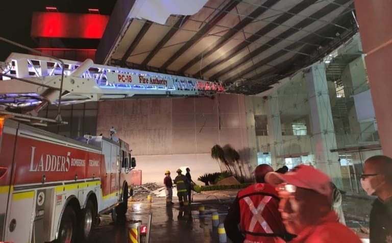 VIDEO: Colapsa el techo de hospital del IMSS debido a las lluvias