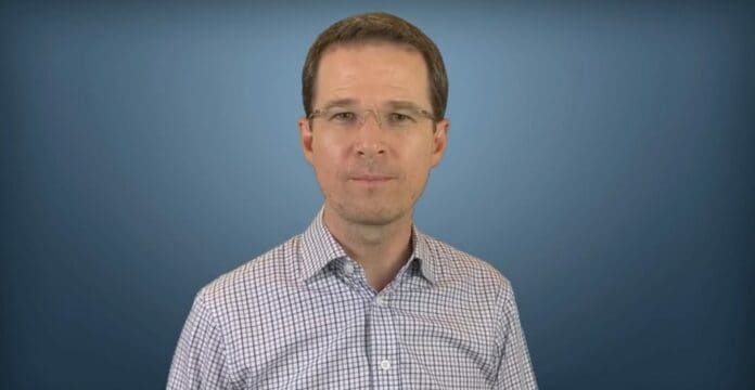 Ricardo Anaya reprocha abandono al sector minero