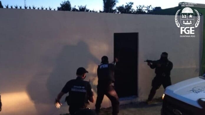 Persiguen a ‘El Alux’ en Cozumel tras cateo a su casa