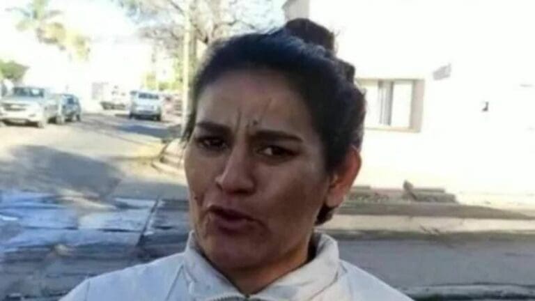 Tía defiende a su sobrino detenido por robarse una moto: '¿Hasta cuándo siguen molestando?'